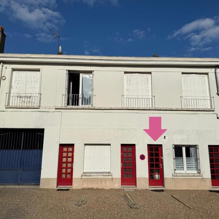 Studio cosy avec mezzanine et parking proche centre - One-Bedroom Apartment - 8