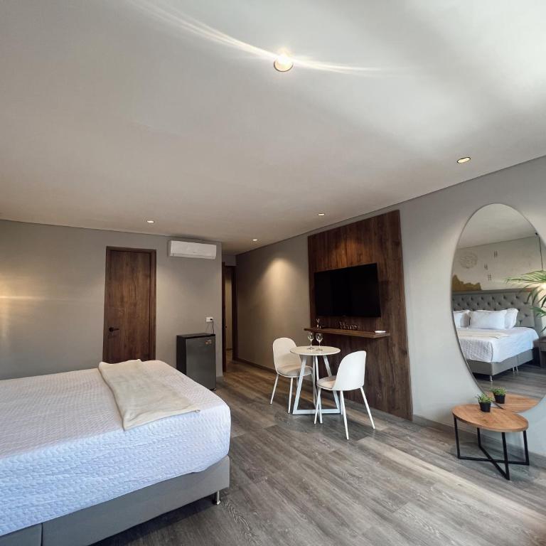 SUITE DE LUJO FARO con Aire Acondicionado y Coworking - One-Bedroom Apartment - 4