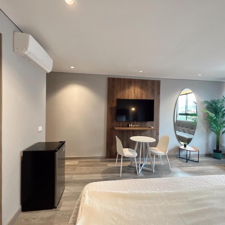 SUITE DE LUJO FARO con Aire Acondicionado y Coworking - One-Bedroom Apartment - 6