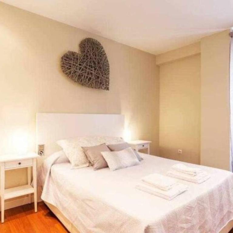 Spacious apartment near the Cathedral - Apartamento - 17