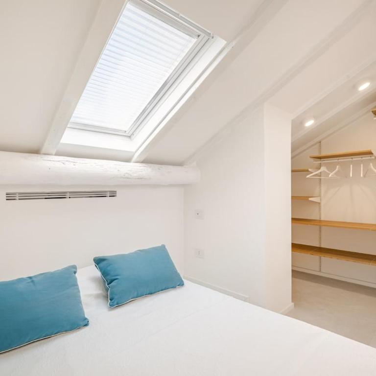 La Mansarda di Via Niella - Appartamento con 1 Camera da Letto - 4