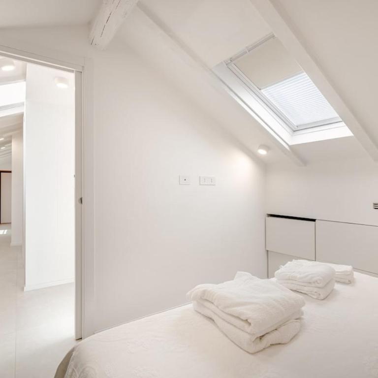 La Mansarda di Via Niella - Appartamento con 1 Camera da Letto - 13