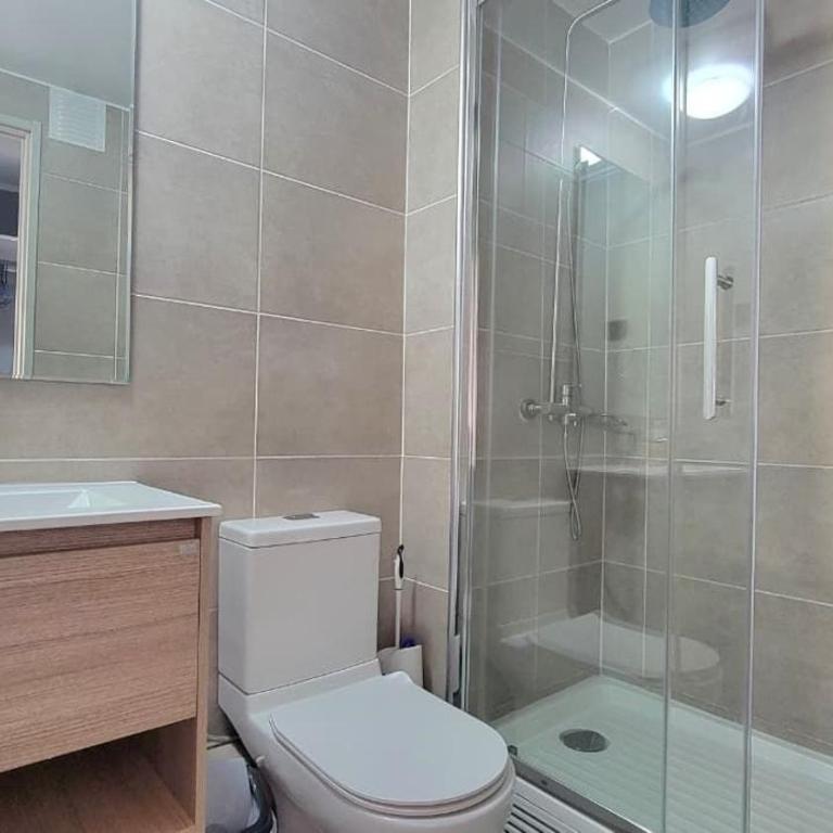 Rbk° Depto nuevo GIM/3 personas/Lavanderia/WIFI - One-Bedroom Apartment - 8