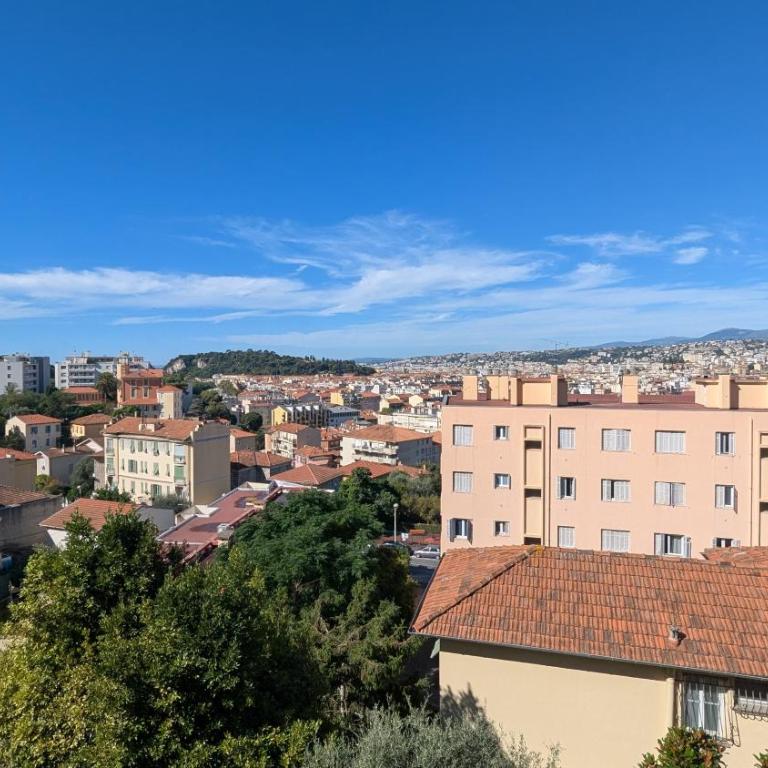 Les Volets Bleus - Appartement 2 Chambres - 13
