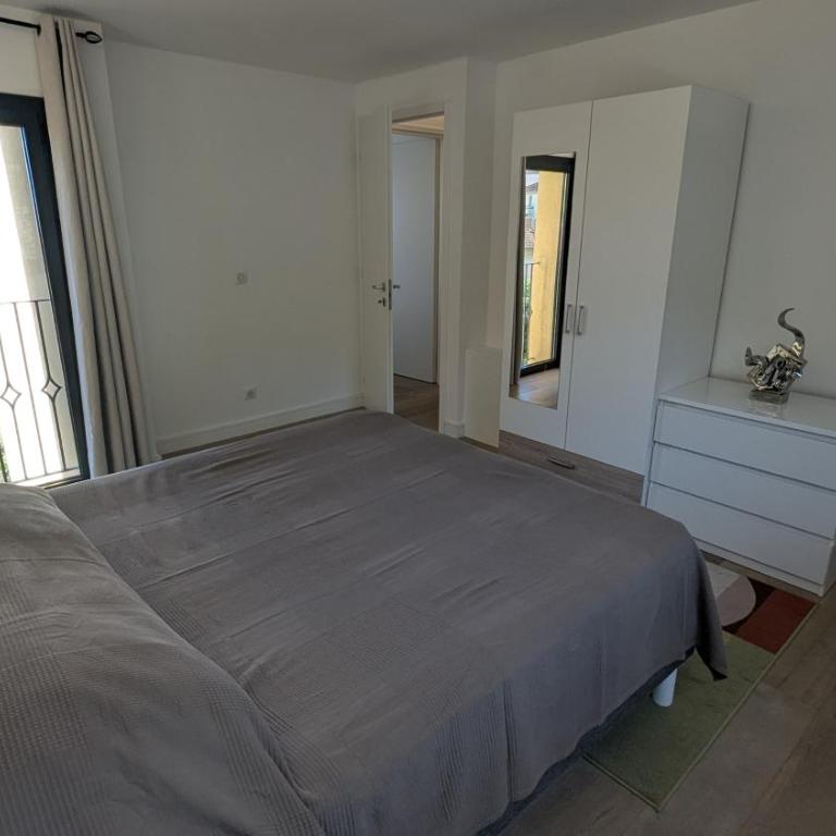 Les Volets Bleus - Appartement 2 Chambres - 21
