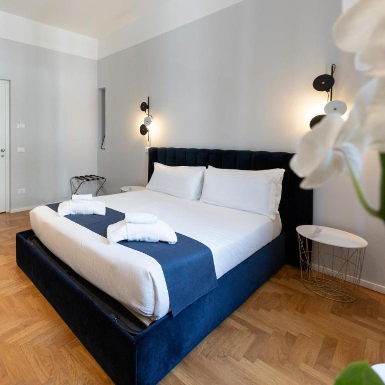 Carrara 24 - Double Room with Spa Bath - 5