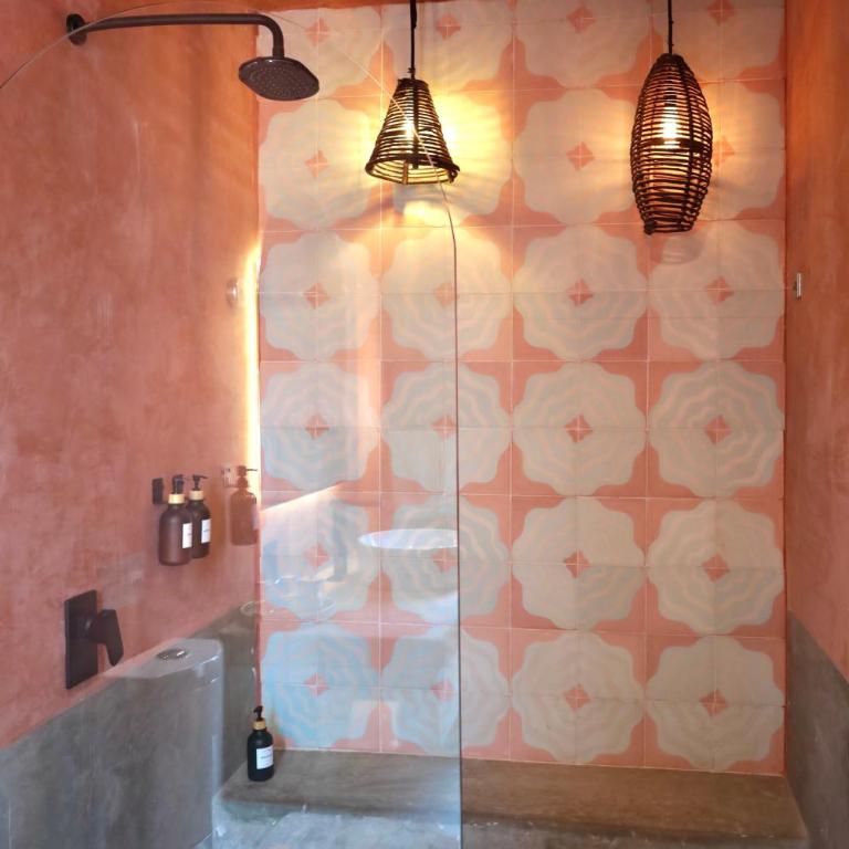 Casa Malagua Hotel Boutique - Habitación Familiar con baño privado - 6