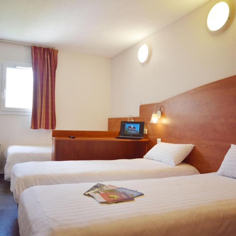 Brit Hotel Reims La Pompelle - Chambre Triple - 7