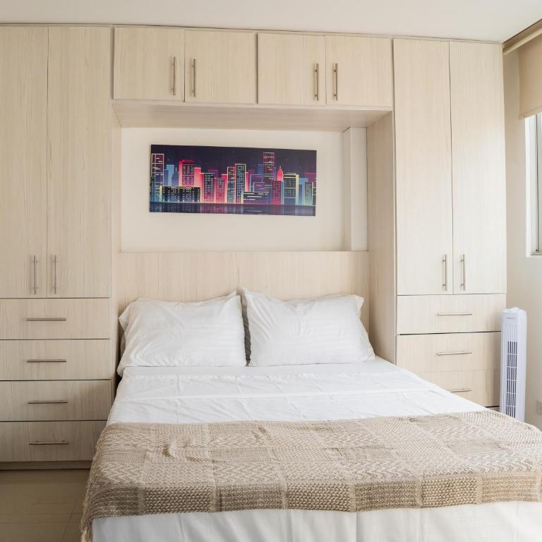 Cozy apt in Poblado The best area Great view - One-Bedroom Apartment - 11