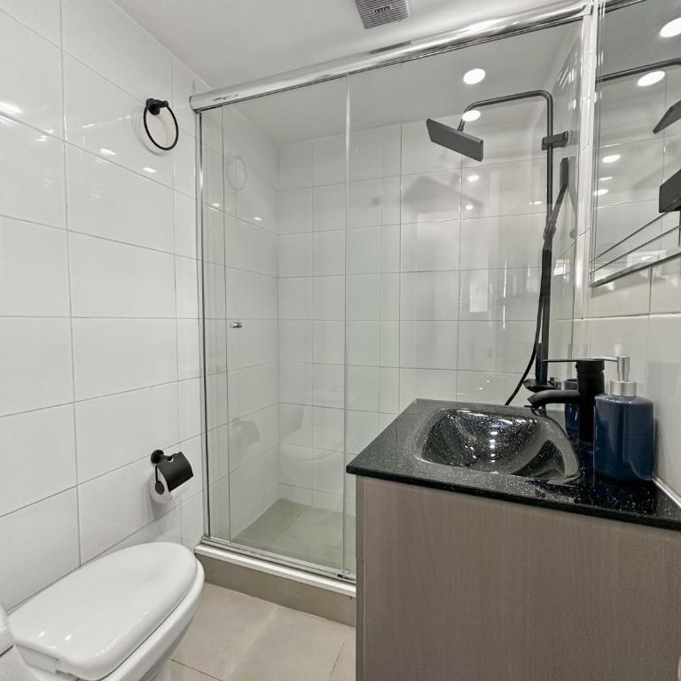 Beautiful and Central - One-Bedroom Apartment - 3