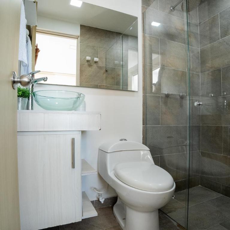 Cozy apt in Poblado The best area Great view - One-Bedroom Apartment - 15