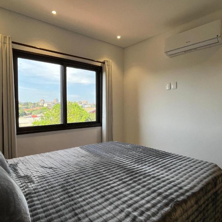 Tu refugio con estilo y vistas - Two-Bedroom Apartment - 15