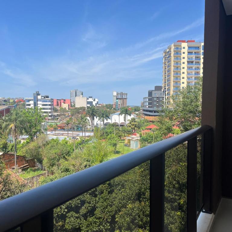 Tu refugio con estilo y vistas - Two-Bedroom Apartment - 27