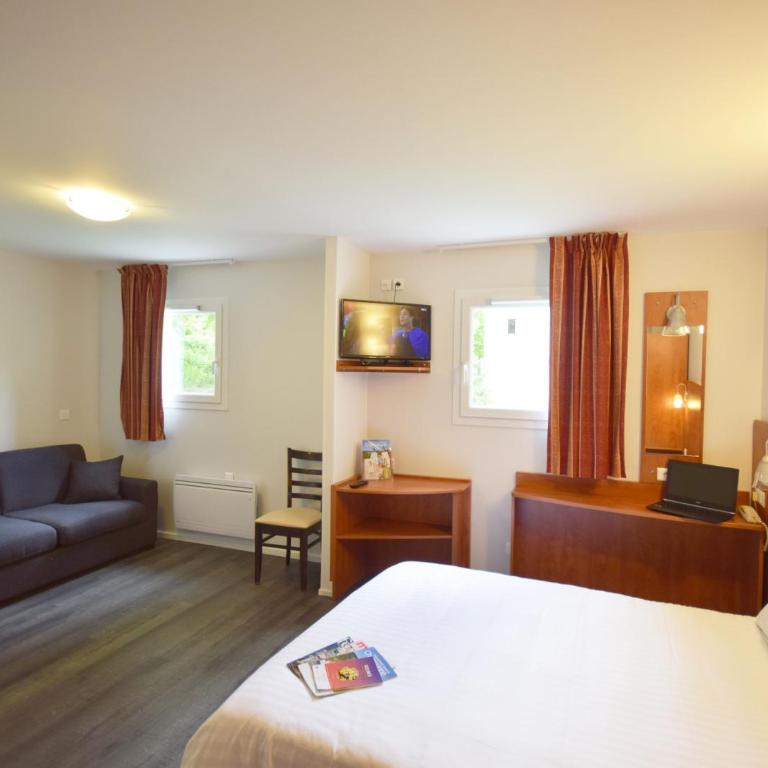 Brit Hotel Reims La Pompelle - Chambre Double Supérieure pour Personnes à Mobilité Réduite - 13
