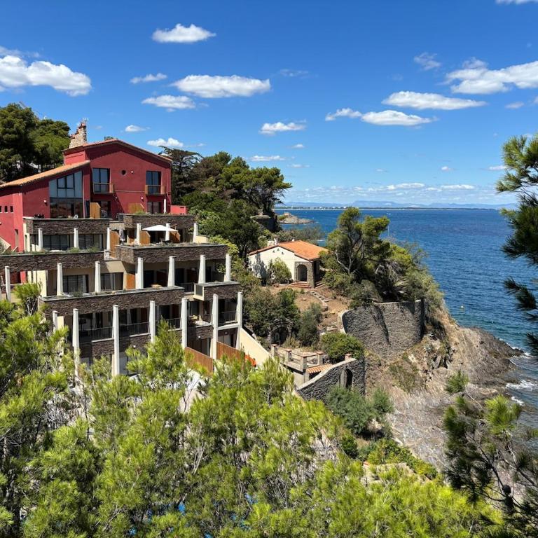 Studio neuf vue sur mer et piscine - Studio Apartment with Sea View - 1