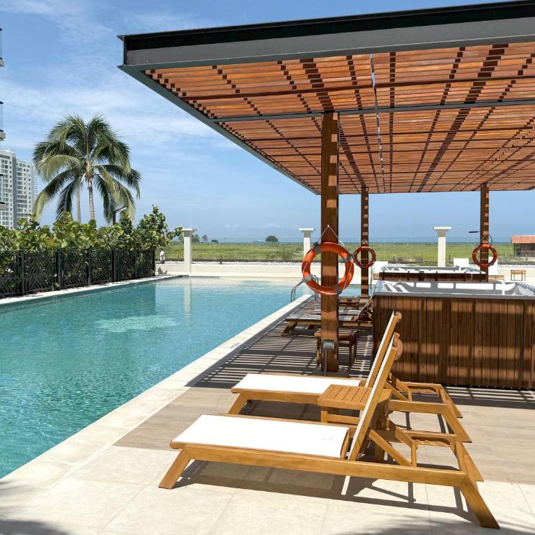 Elegancia y Confort en Santa Marta ApartaSuite en Pozos Colorados - One-Bedroom Loft Apartment with Balcony - 2