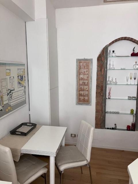 Firenze Centro Storico Appartamento vicino al Duomo - Appartamento con 1 Camera da Letto - 30