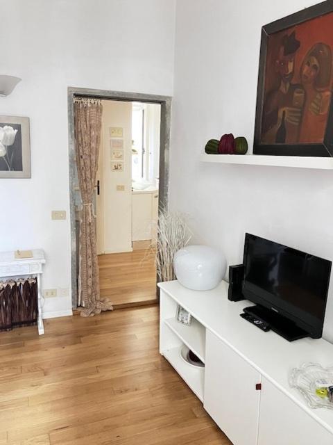 Firenze Centro Storico Appartamento vicino al Duomo - Appartamento con 1 Camera da Letto - 5