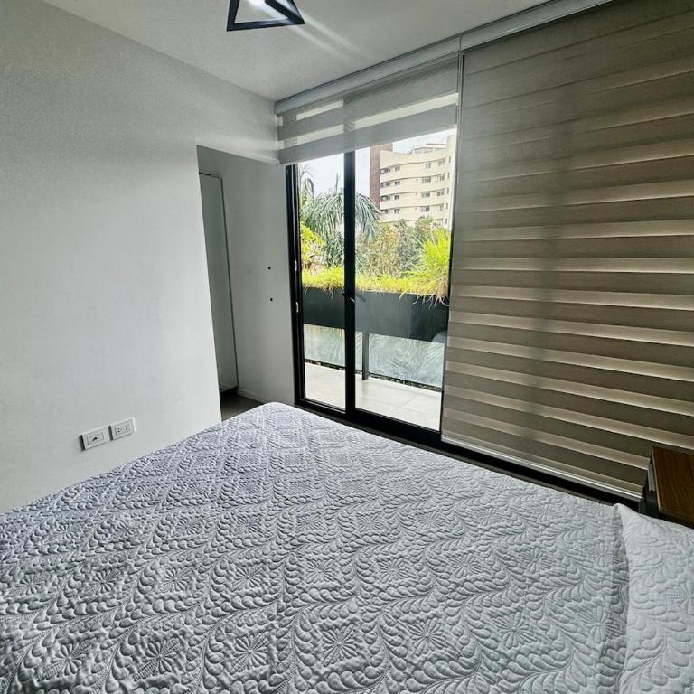 Beautiful Dpto in the heart of Equipetrol with Rooftop - One-Bedroom Apartment - 19