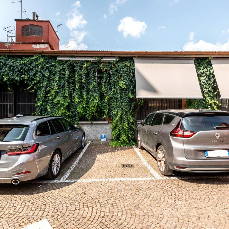 StayEasy Bernina - Design Loft, metro and free parking - Loft - 23