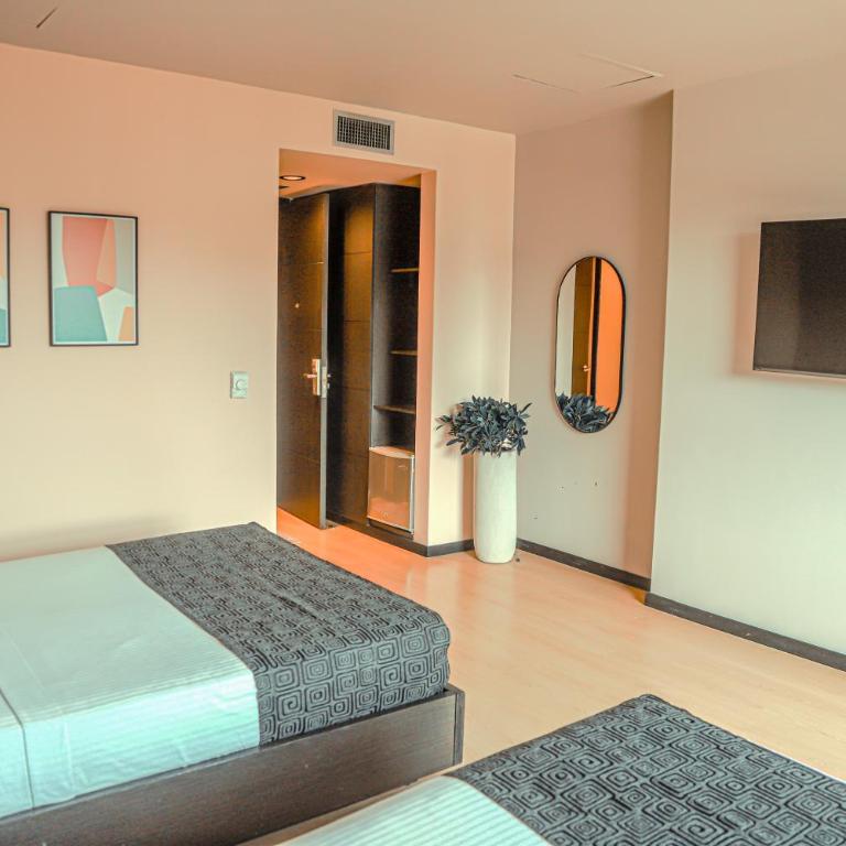 Tequendama Hotel Medellín - Estadio - Habitación Doble - 2 camas dobles - 4