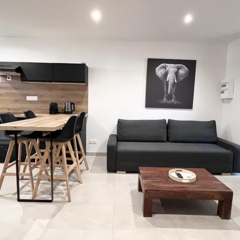Logement neuf au centre de Martigues avec parking - Apartment - 3
