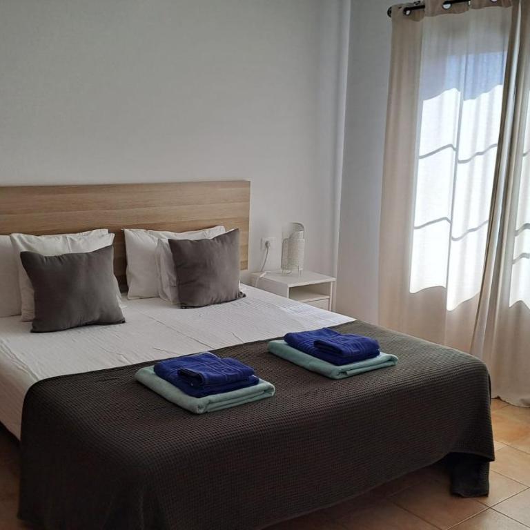 El Mirador - Three-Bedroom Villa - 2