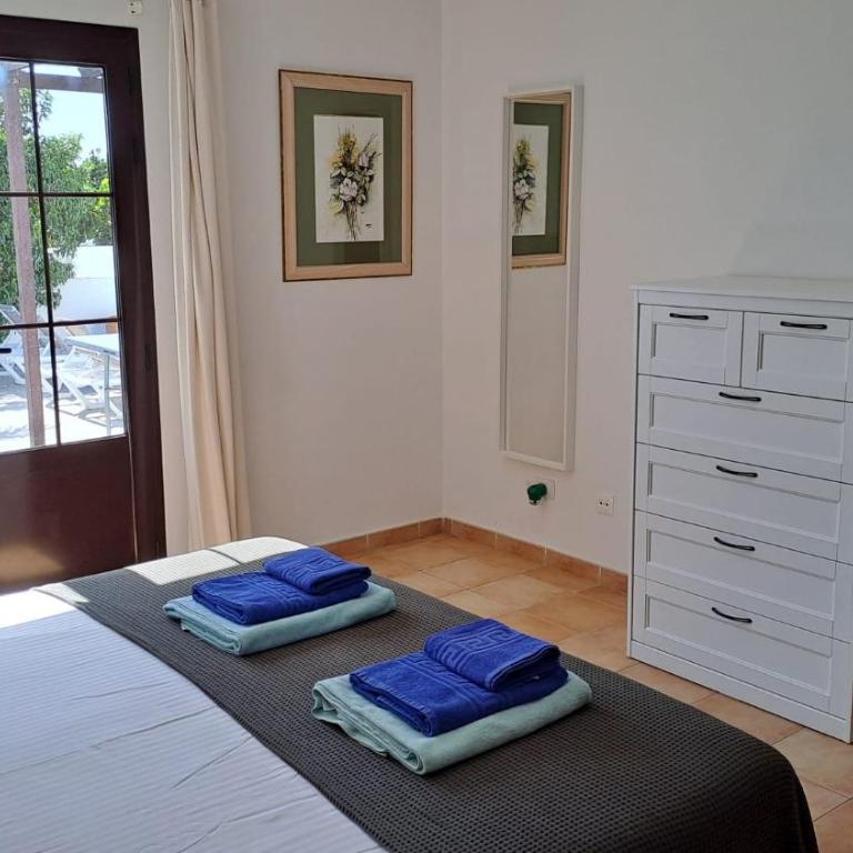 El Mirador - Three-Bedroom Villa - 6