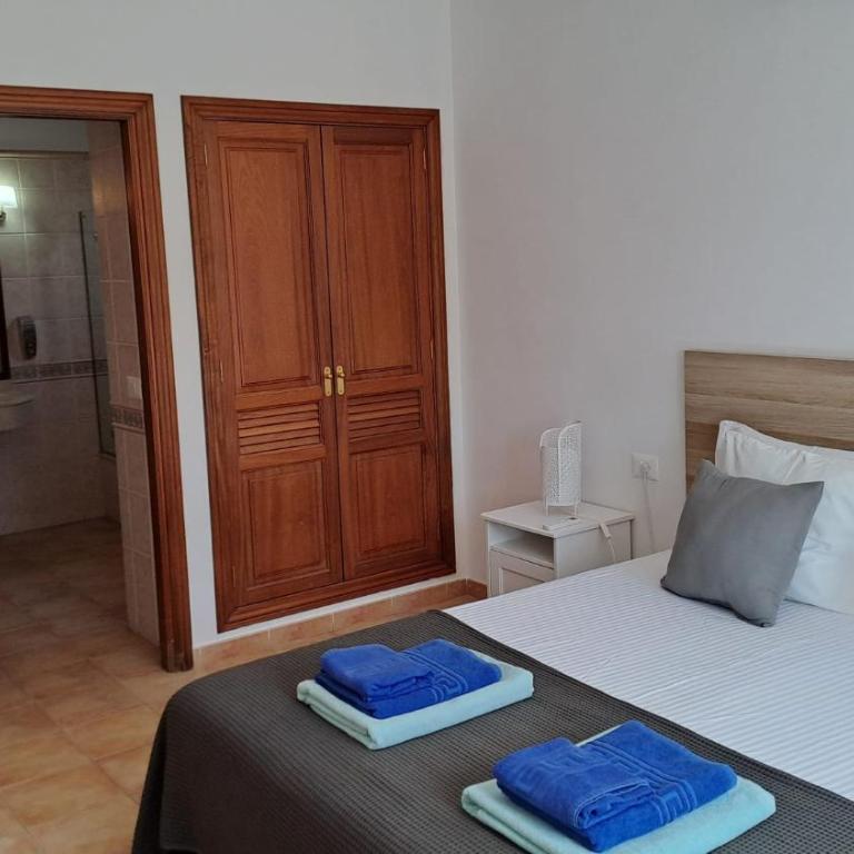 El Mirador - Three-Bedroom Villa - 21
