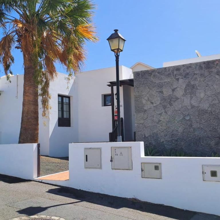 El Mirador - Three-Bedroom Villa - 24