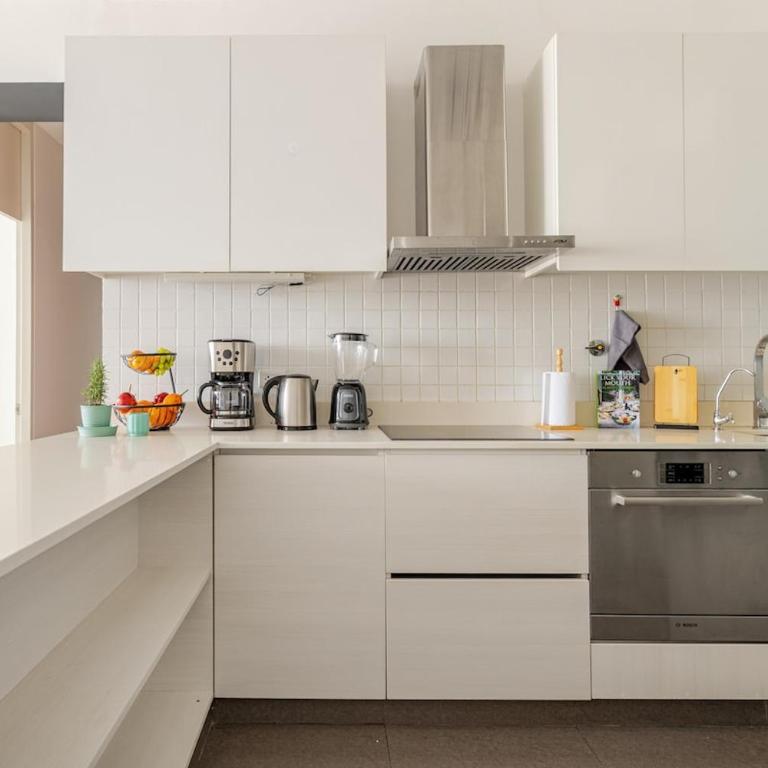 Miraflores - departamento con 3 dormitorios - Three-Bedroom Apartment - 26