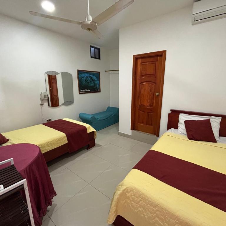 Hostal Sir Francis Drake - Habitación Doble - 2 camas - 5