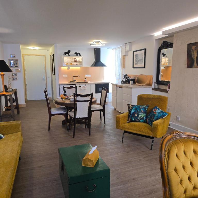 Appartement avec Terrasse centre historique - Appartement 1 Chambre - 16