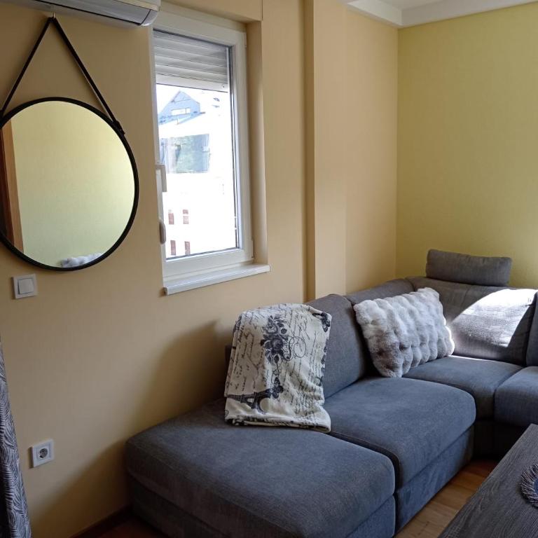 Apartmani Pezerović - Deluxe Apartment - 8