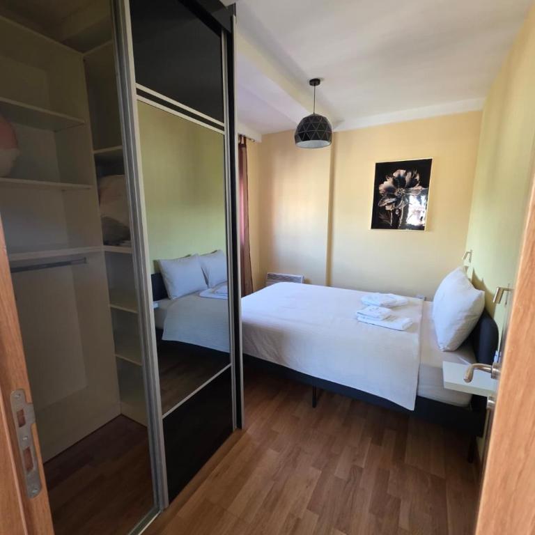 Apartmani Pezerović - Deluxe Apartment - 3