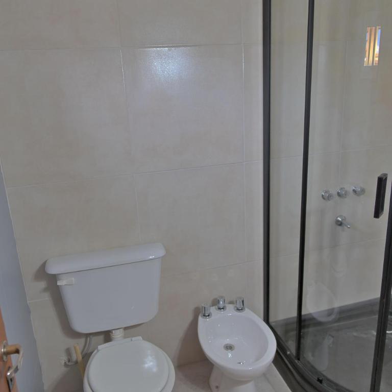 Aparts Cerro comision - Amplios, con vista a los Cerros y Lago Argentino - Zona tranquila cerca del Centro - Apartamento de 3 dormitorios con vistas al lago - 9