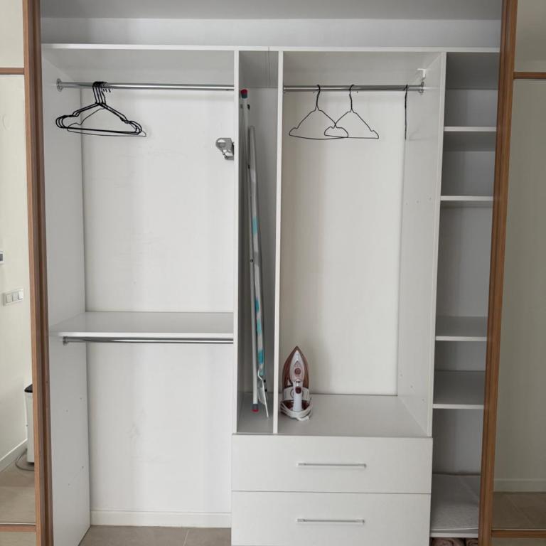 Apartment 528 - One-Bedroom Premium Apartment - 7