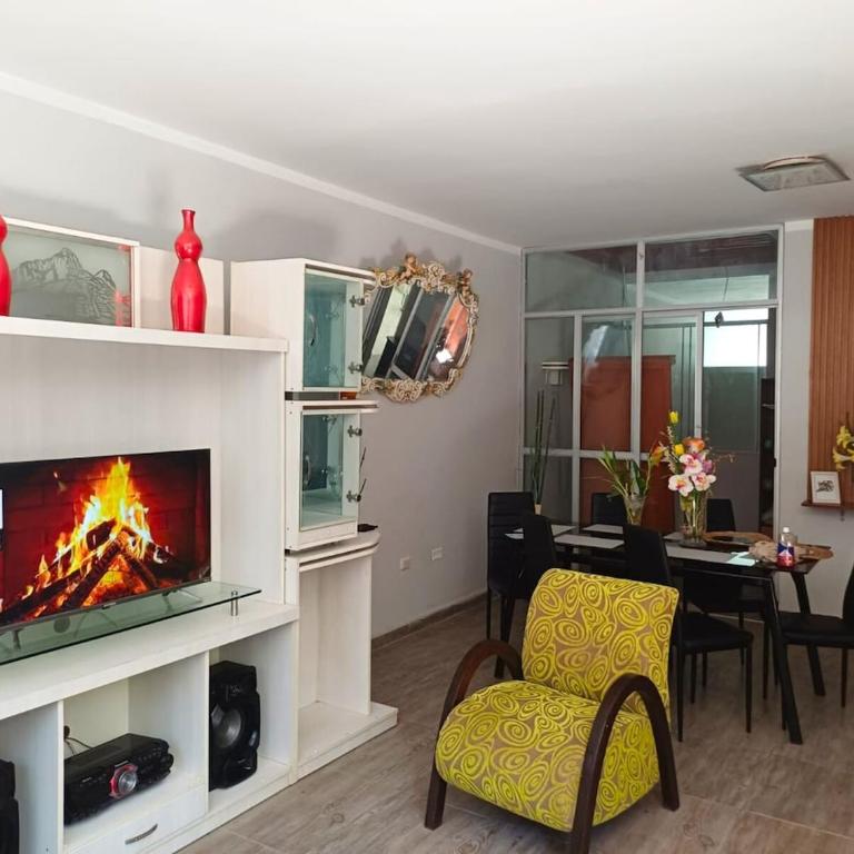 Casa Estancia Jaén - Three-Bedroom Apartment - 1