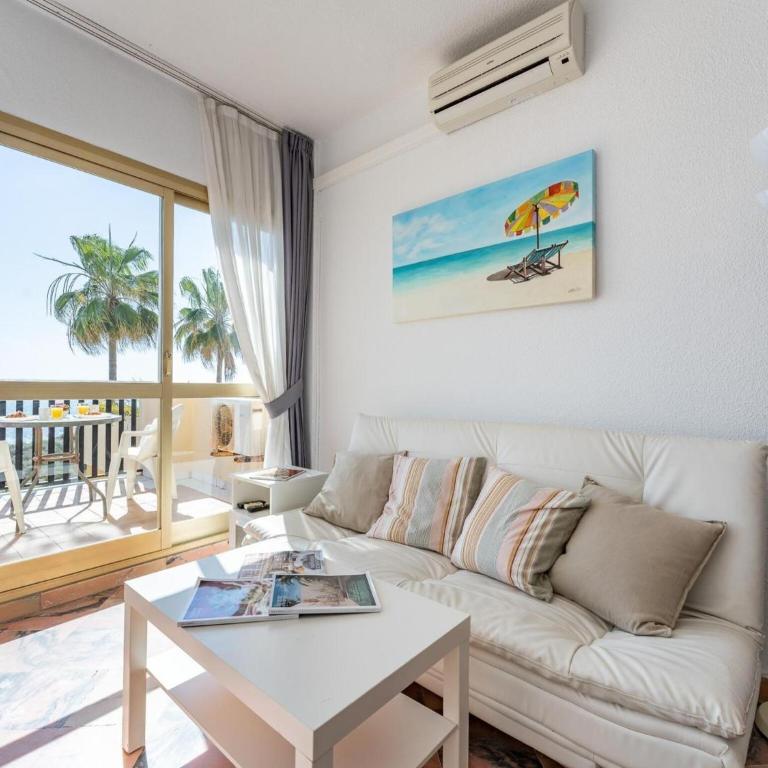 Charming apartment for coastal adventures - Apartment - 2