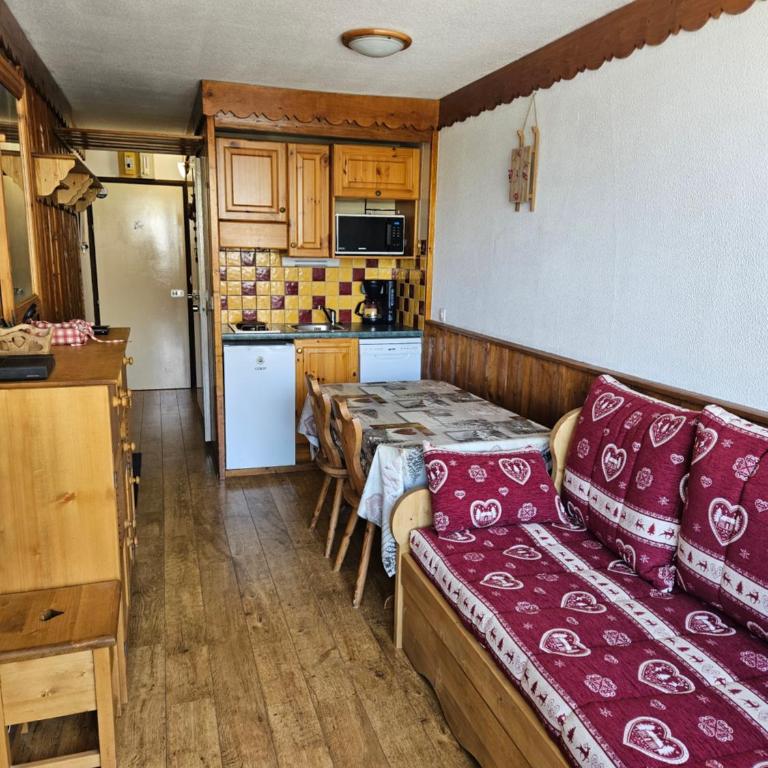 Les Menuires sur les pistes - Apartment mit 1 Schlafzimmer - 1