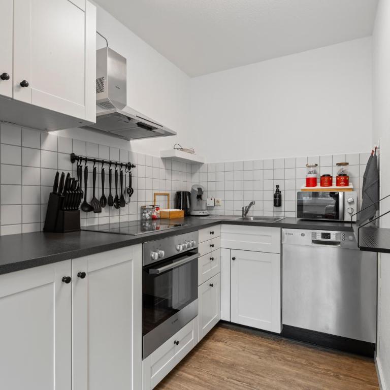 Glücksfewo71, Top Lage, mit privater Garage und 2Terassen, perfekt für Familien - Appartamento con Terrazza - 4