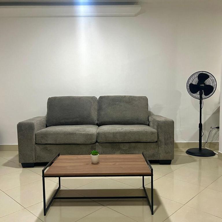 Comfortable and equipped apartment 5 minutes from the 70 Laureles - Two-Bedroom Apartment - 31