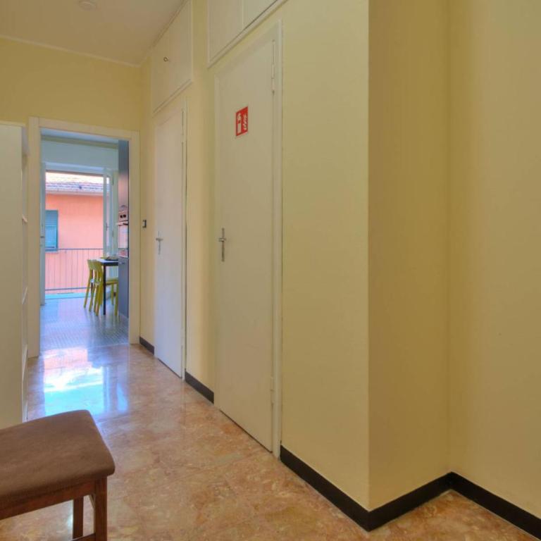 Appartamento Tassara - Appartamento con 2 Camere da Letto e Balcone - 35