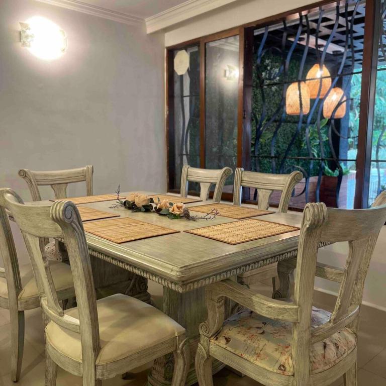 Casa Amsterdam with Jacuzzi in Poblado Medellín - Three-Bedroom House - 7