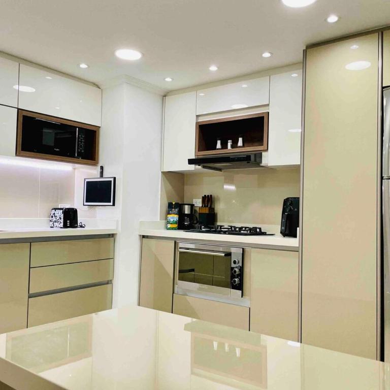 Casa Amsterdam with Jacuzzi in Poblado Medellín - Three-Bedroom House - 23