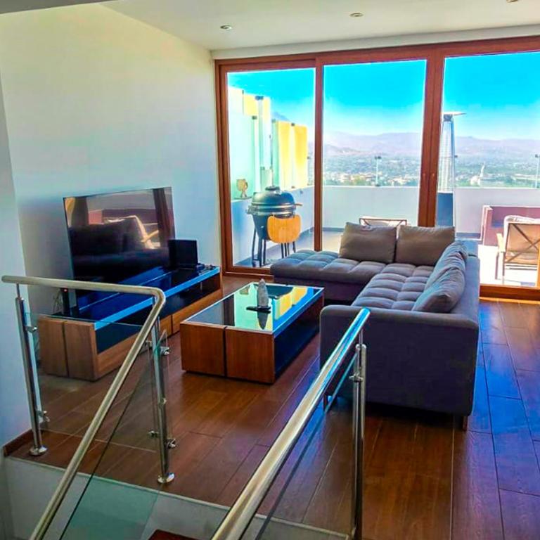LUXURY CAYMA 2 - Impresionante vista a la campiña sin salir de la ciudad - Deluxe Apartment - 20