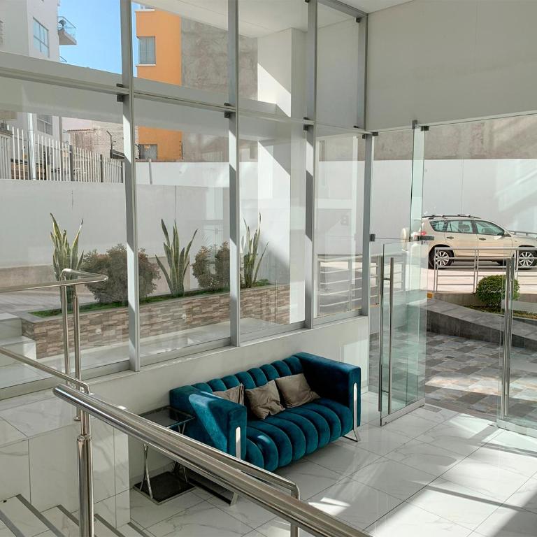 LUXURY CAYMA 2 - Impresionante vista a la campiña sin salir de la ciudad - Deluxe Apartment - 4