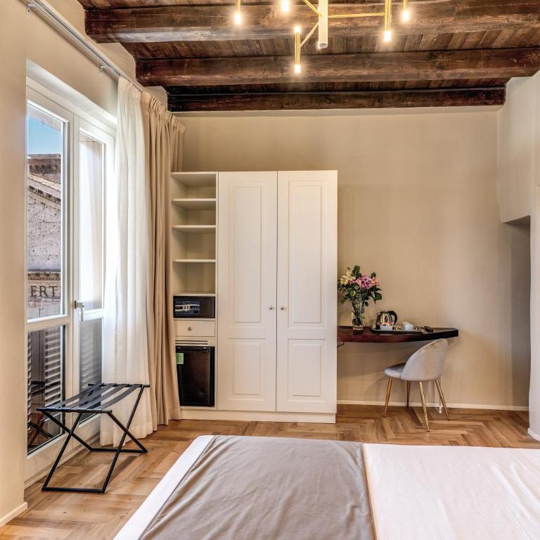AGH Pantheon - Double Room with Pantheon View 4th Floor - 5
