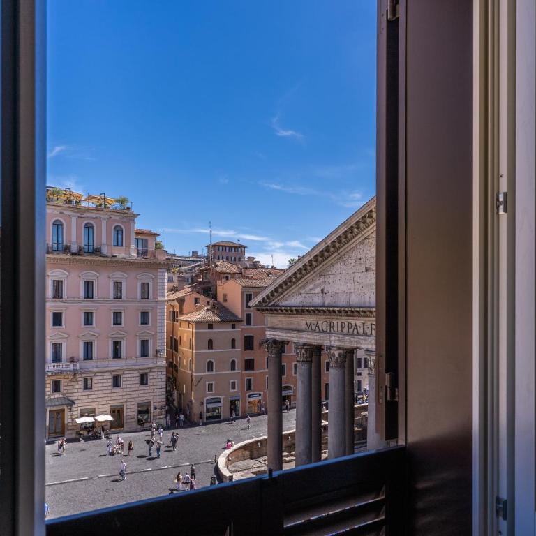AGH Pantheon - Double Room with Pantheon View 4th Floor - 2