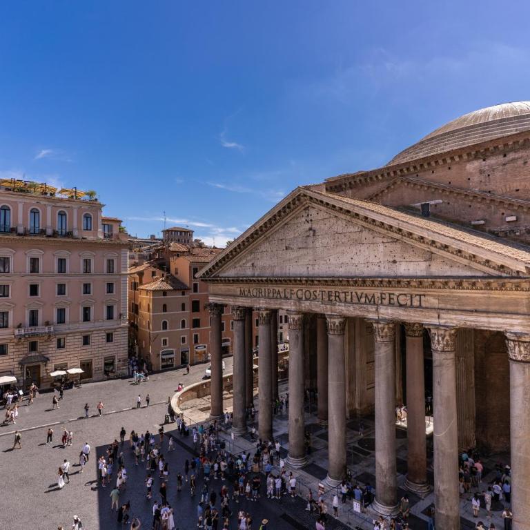 AGH Pantheon - Double Room with Pantheon View 4th Floor - 1